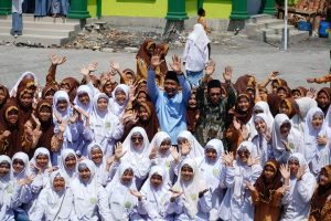 Pelajar Bojonegoro Dukung Program Siswa Top Setyo Wahono-Nurul Azizah