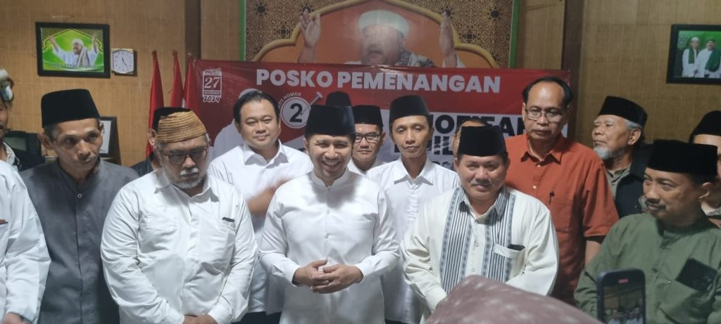 Emil Dardak Cawagub Nomor 02 Jatim Kunjungi Posko Pemenangan Bojonegoro