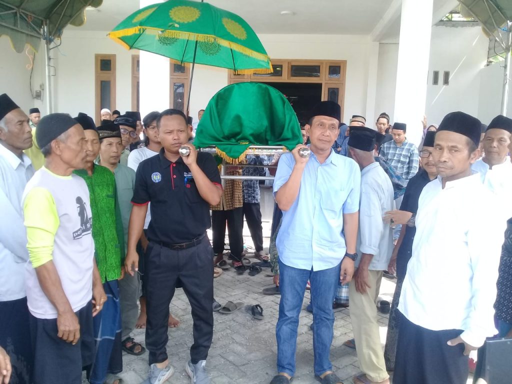 Cabup Setyo Wahono Takziah ke Ibunda Anggota DPRD Bojonegoro M Suparno