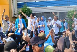 Nyengkuyung Wahono-Nurul, Ribuan Warga Mlaku Sehat Bareng Alumni 88