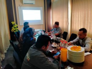 Eksaminasi Publik Keputusan Bawaslu Bojonegoro Terkait Kades Kabalan : Bawaslu Tidak Punya Kewenangan