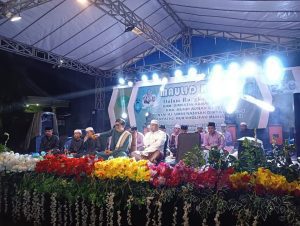 Peringati Haul, Ponpes Abu Dzarrin Gelar Gebyar Sholawat 