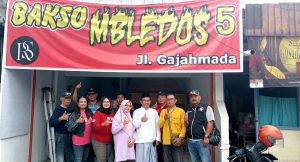 Jadi Pilihan Pecinta Kuliner, Bakso Mbeldos 5 Hadir di Jalan Gajahmada, Timur Stasiun Bojonegoro Kota