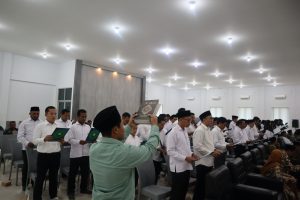Unugiri Kukuhkan Senat dan Lantik Pejabat Struktural Periode 2025-2027