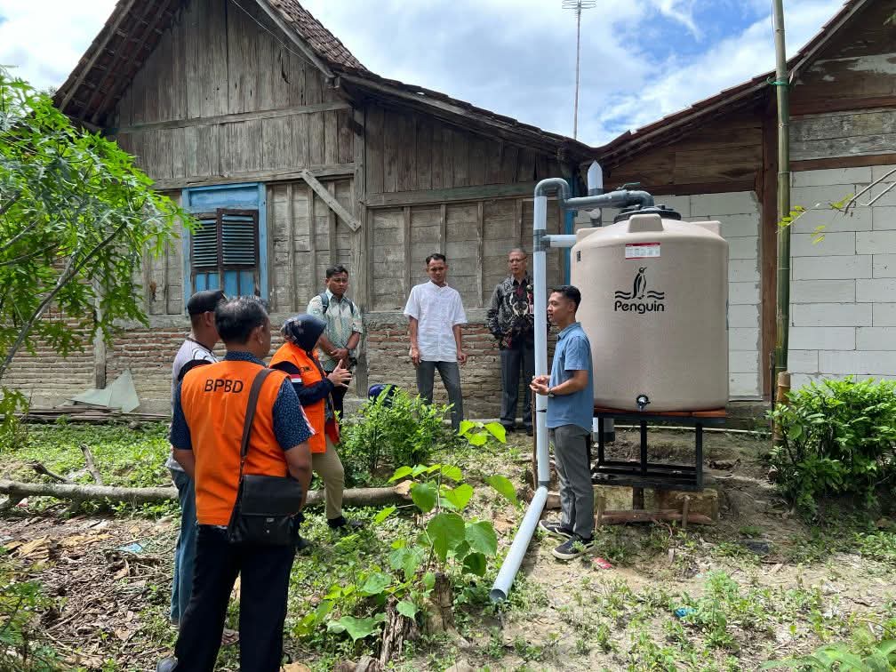 Gerakan Memanen Air Hujan Jadi Solusi Krisis Air di Bojonegoro