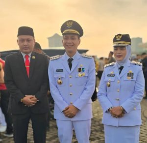 Dampingi Wahono-Nurul Pelantikan sebagai  Bupati dan Wakil Bupati Bojonegoro, Ketua DPRD Siap Dukung Penuh