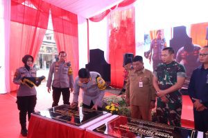 Kapolres Bojonegoro Resmikan Empat Polsek dan Penjagaan Mako Satlantas