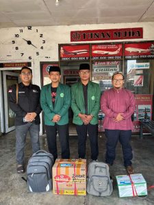 Bina Muallaf Suku Anak Dalam, UAS Kencong Kirim Dua Dai Mahasiswa ke Jambi