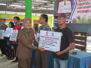 Tekan Angka Kemiskinan, Pemkab Bojonegoro Perluas Penerima Manfaat Program Domba Kesejahteraan   
