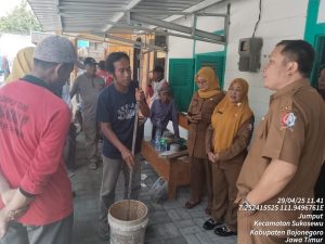 Kelompok Tani Karya Utama Satu Gelar Pelatihan Pembenah Tanah dan Fungisida Alami 