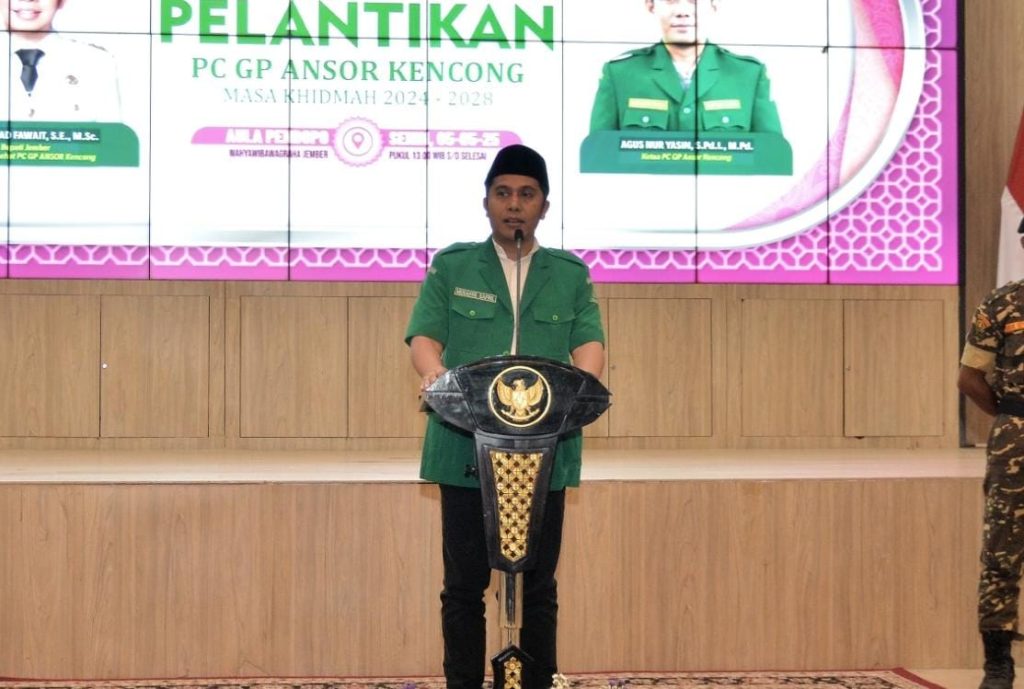 Ketua Ansor Jatim Guyon Soal Cinta Perempuan di Pelantikan Ansor Kencong: “Kalau Cinta, Bisa Sampai Mati”