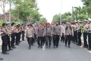 133 Personel Tempuh Long March 30 Km, Ikuti Tradisi Pembaretan Polres Bojonegoro
