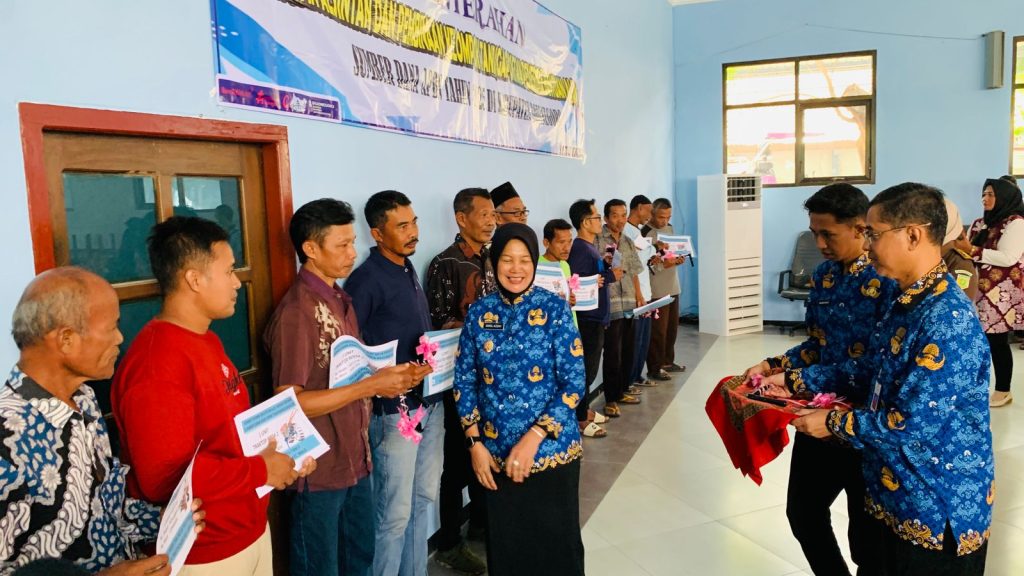 Wakil Bupati Bojonegoro Serahkan Bantuan Alsintan Kepada Kelompok Tani dan Gapoktan 