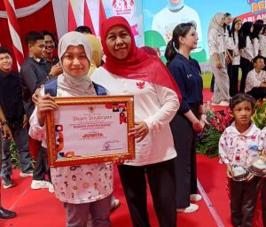 Membanggakan, Khansa Zhafira Nazmi Siswi Asal Bojonegoro Berhasil Dapat Juara 1 Pembuatan Jurnal Tingkat Provinsi Jatim