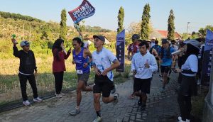 Angkat Potensi Wisata Lewat Trail Run, Komunitas Upluk Gelar Fun Trail Run Gunung Pandan