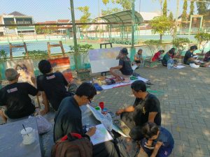 Ramaikan Suasana Pasar Rakyat UMKM Eksplore, Sangrupa Gelar Melukis Bersama