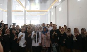 Dorong Inovasi hingga Ekspor, Wabup dan Ketua Dekranasda Bojonegoro Beri Semangat untuk Asosiasi Handicraft Jawa Timur