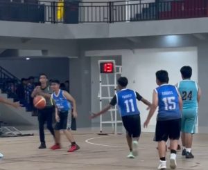 Seru, Main di POPKAB, Tim Bola Basket SMA Negeri 1 Kalitidu Kalahkan Tim dari MAN 1 Bojonegoro dengan Skor 26-19