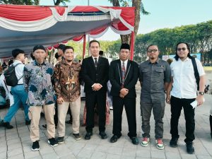KARIMON, Yayasan Eks Napiter Ikuti Upacara HUT RI ke-80 di Alun-Alun Bojonegoro