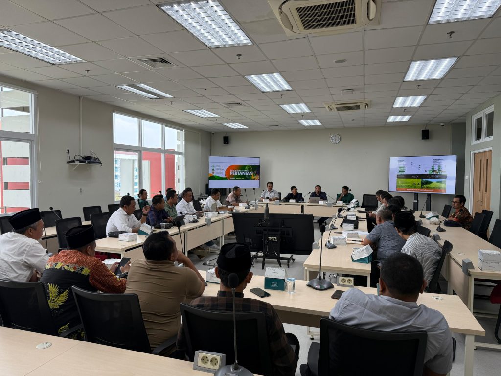 Tim Ekonomi PCNU Bojonegoro dan Banomnya Sinau Bareng di UGM Yogyakarta