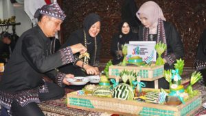Peringati Hari Jadi Bojonegoro, Pemkab Bojonegoro Gelar Kirab Api Abadi dan Malam Tasyakuran