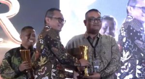 Putra Daerah Berperan di Level Nasional, Kadisnaker Bojonegoro Apresiasi LSP K3 Raih Naker Award 2025