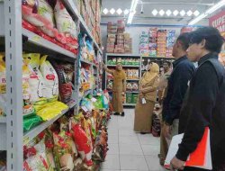 Jelang Nataru, TPID Bojonegoro Sidak Pasar Pastikan Stok Pangan Aman dan Harga Stabil