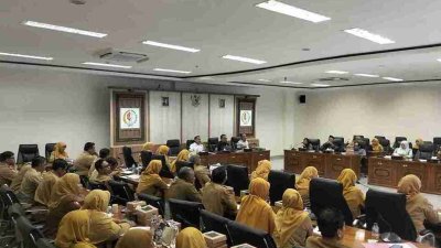 Raker dengan Komisi C, Dinkes Paparkan Progres RS Onkologi Kalitidu dan Kendala Puskesmas Tanjungharjo