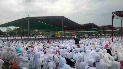 Diikuti Ribuan Jamaah, 50 Banser Kepohbaru Bantu Pengamanan Pengajian Rutin IHM NU Bojonegoro