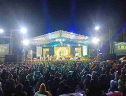 Dihadiri Ribuan Warga, Banser Dander Bantu Pengamanan Sholawat Bareng Gandrung Nabi oleh Ranting NU Ngablak dan Banom
