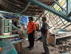 Rumah Warga di Purwosari Rusak Parah Dihantam Angin Kencang, BPBD Bojonegoro Turun Tangan