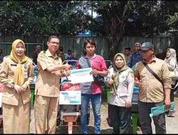 DKPP Bojonegoro Serahkan 16 Traktor dan 3 Drone Pertanian kepada Kelompok Tani 