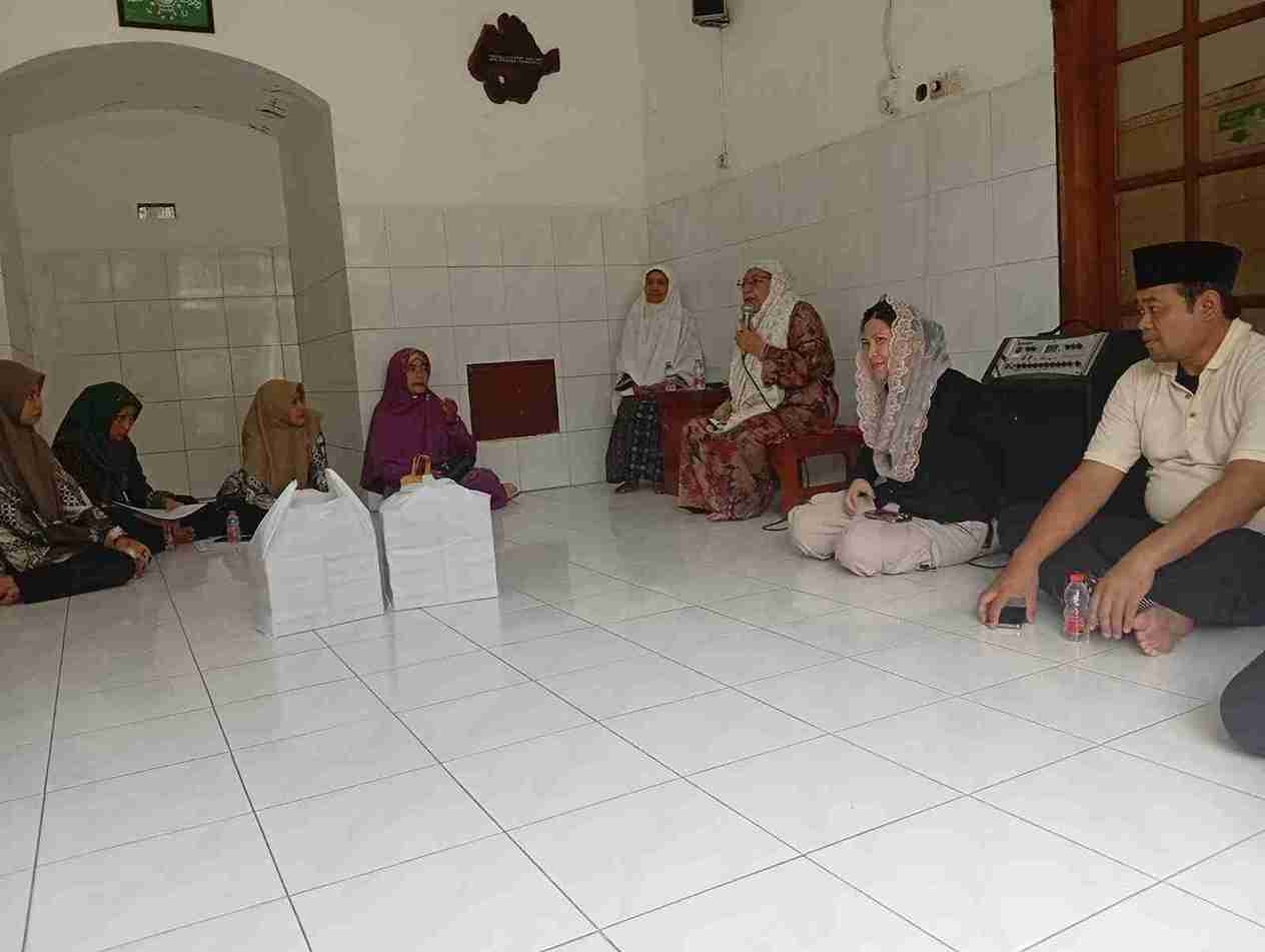 Istighosah rutin Harlah RS Muslimat NU Muna Anggita di mushola rumah sakit, Kamis 12 Februari 2026