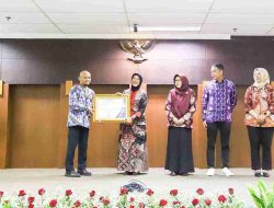 Bojonegoro Bebas Maladministrasi, Wabup Terima Penghargaan Ombudsman