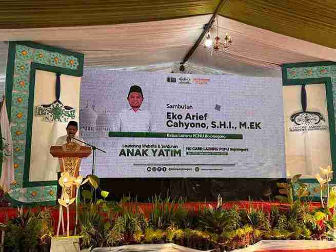 Ketua LAZISNU Bojonegoro Eko Arief Cahyono memberikan sambutan saat launching website zakat