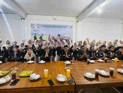 OSIS SMAN 1 Kalitidu Gelar Buka Bersama, Pererat Kebersamaan Pengurus