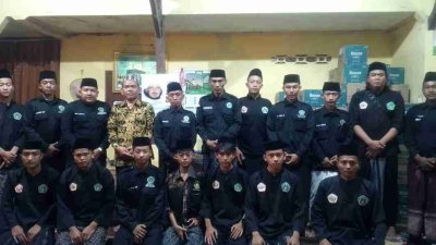 Jaga Tradisi Khidmat, Pagar Nusa Balen Sowan Kiai Sepuh NU
