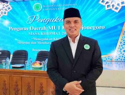 Ramadhan dan Kepompong Perubahan: Sesudah Ramadhan, Kita Jadi Apa?