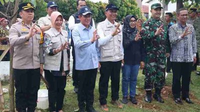 Menteri LH Hanif Faisol Apresiasi Komitmen Kebersihan Pemkab Bojonegoro