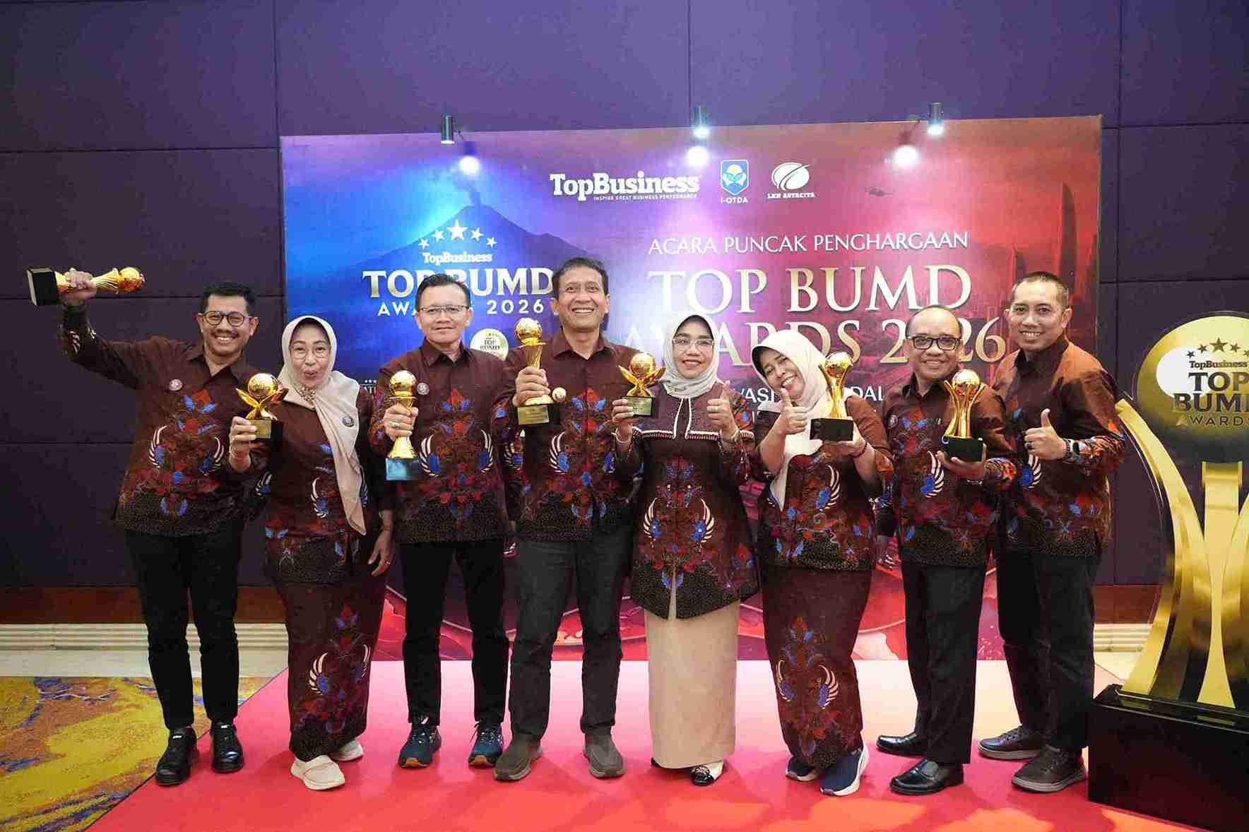 BUMD Bojonegoro raih penghargaan TOP BUMD Awards 2026 di Jakarta