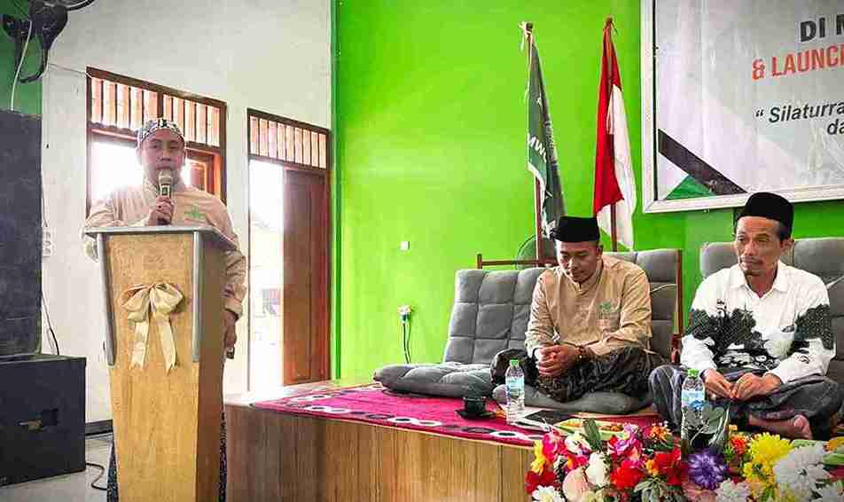 Peresmian agen travel umrah MWCNU Jatirogo saat Turba PCNU Tuban di Ponpes Al-Barmawy