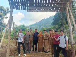 Tindaklanjuti Arahan Bupati, Disbudpar Bojonegoro Gandeng Attanwir Tinjau Geosite Banyu Kuning 