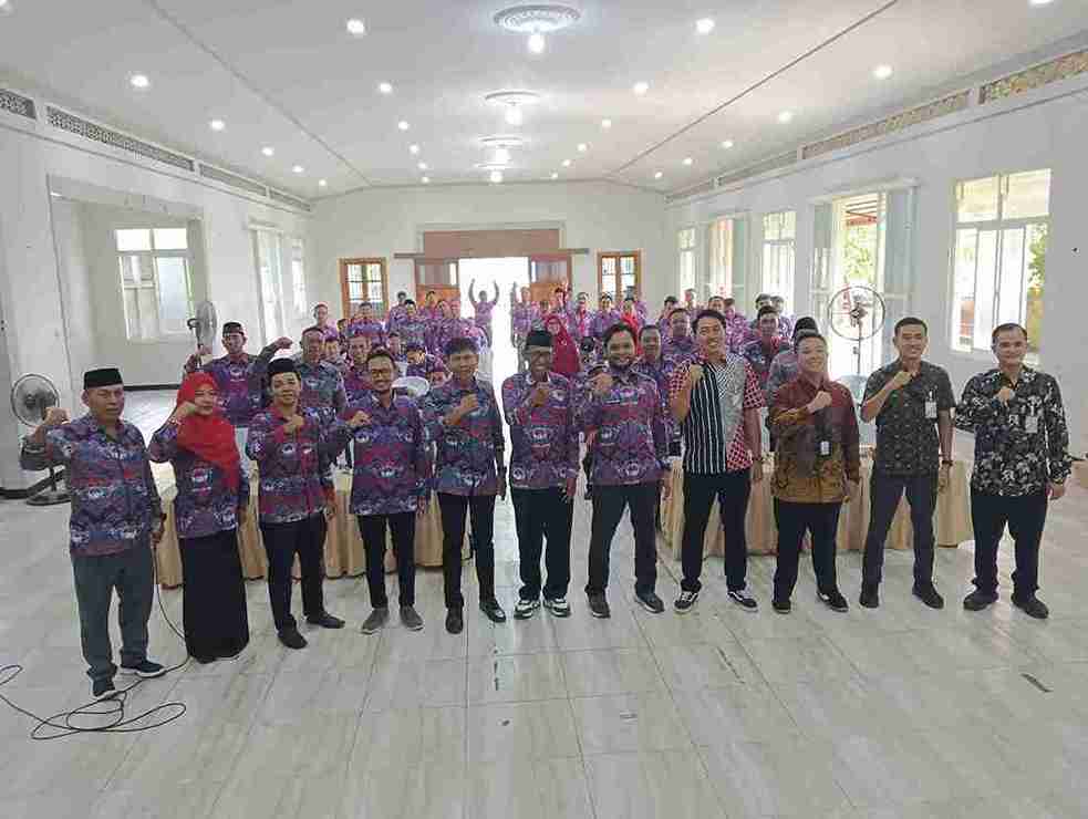 Photo bersama Pengurus dan Anggota PPDI Kabupaten Bojonegoro pada acara Muskerda
