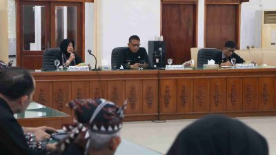 Kunci Program Tepat Sasaran, Bupati dan Wabup Bojonegoro Tekankan Pendataan DTSEN Obyektif