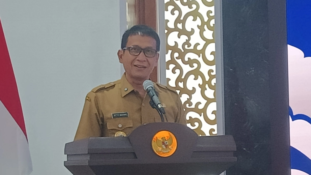 Bupati Bojonegoro Setyo Wahono memberikan sambutan dalam acara Inspira Risbo di Gedung Angling Darma