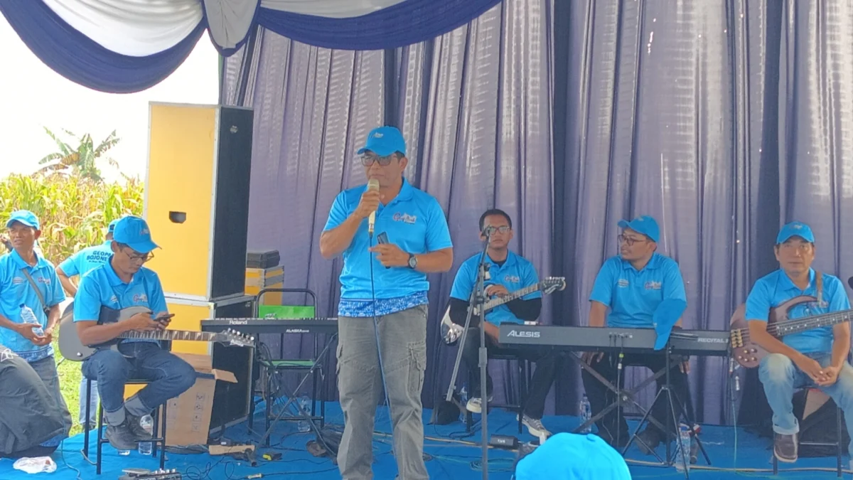 Edi Susanto Sekretaris Daerah Bojonegoro saat memberikan sambutan