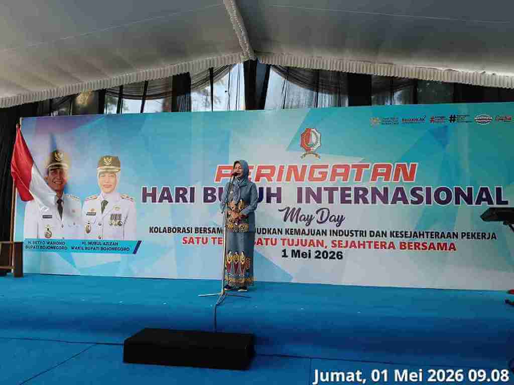 Nurul Azizah saat memberikan sambutan pada peringatan May Day 2026 di Bojonegoro