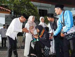 Pemkab Bojonegoro Berangkatkan 1.741 Jamaah Haji ke Tanah Suci
