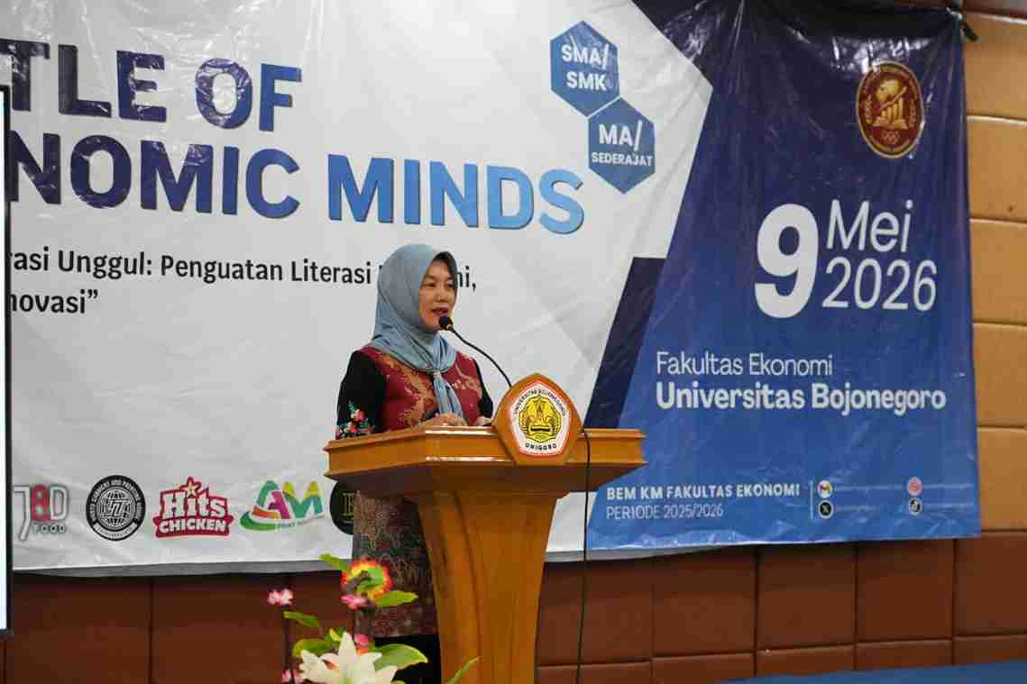 Wakil Bupati Bojonegoro Nurul Azizah saat membuka Battle of Economic Minds 2026 di Universitas Bojonegoro