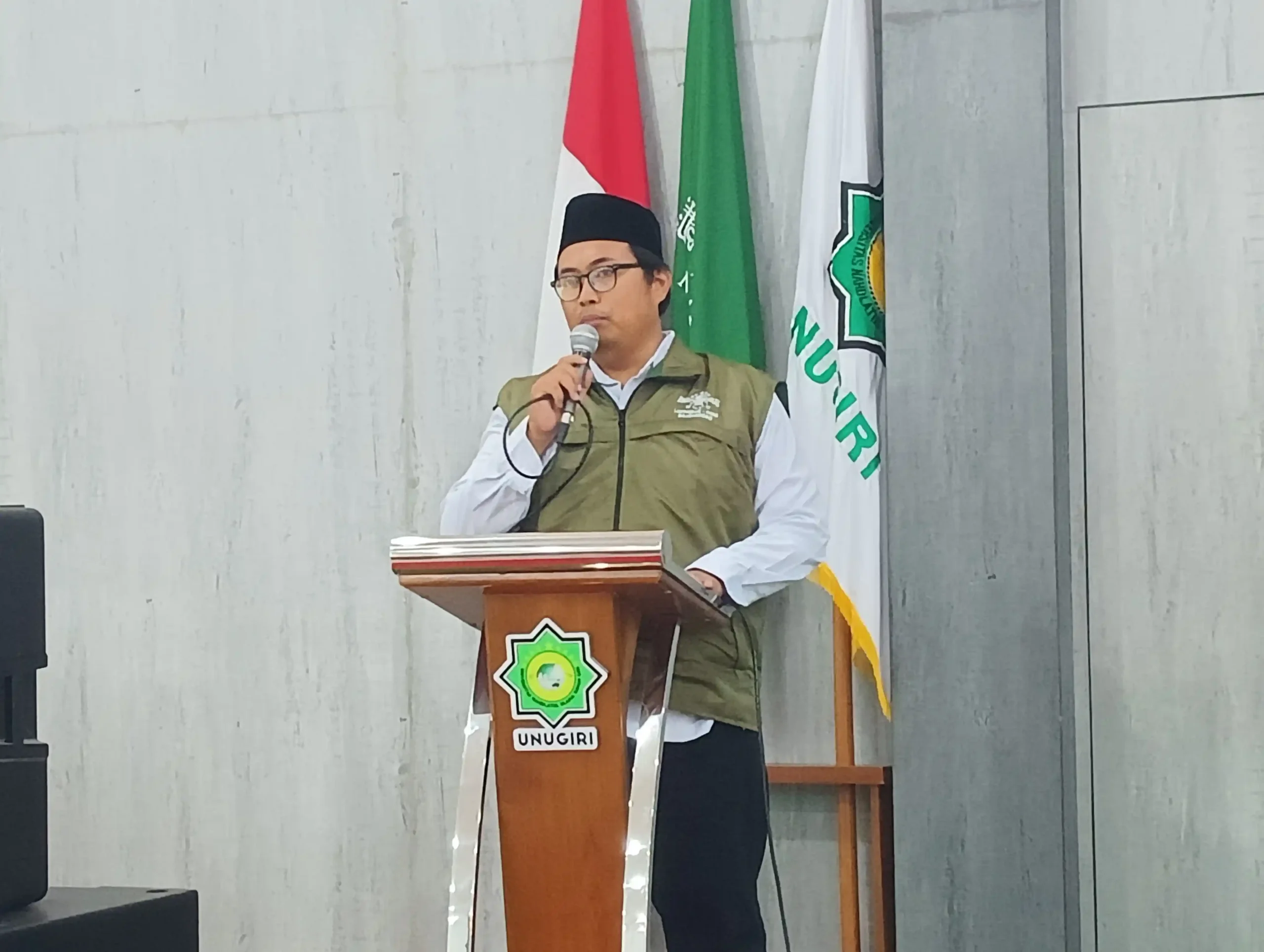 Ketua LAKPESDAM NU Bojonegoro Rizal Zubad Firdausi memberikan sambutan